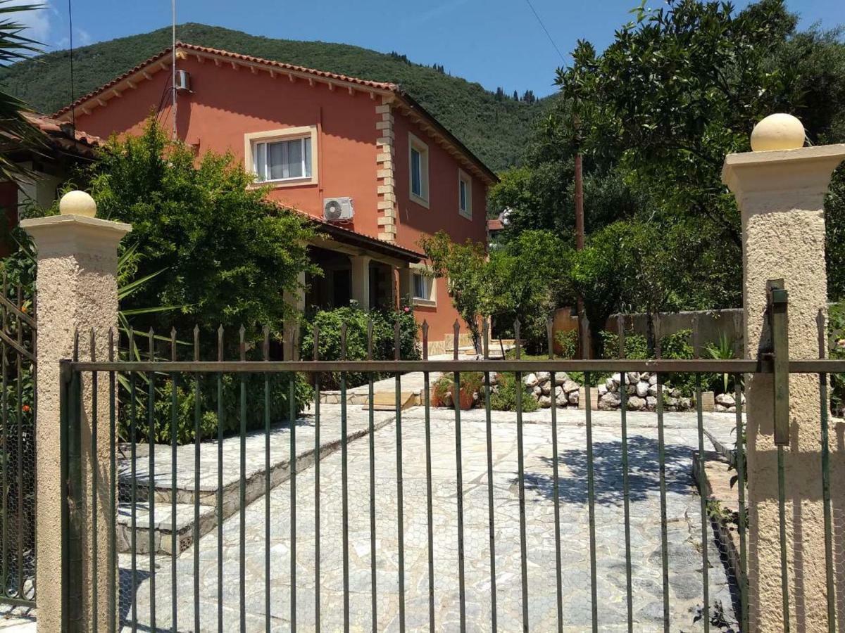 George'S Sweet N' Cozy Maisonette In Ipsos Corfu Екстериор снимка