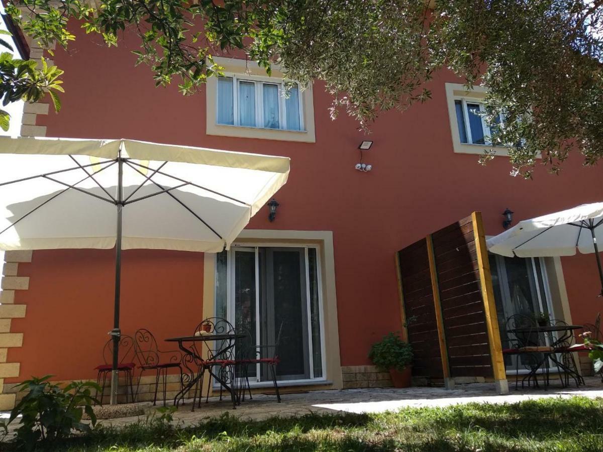 George'S Sweet N' Cozy Maisonette In Ipsos Corfu Екстериор снимка