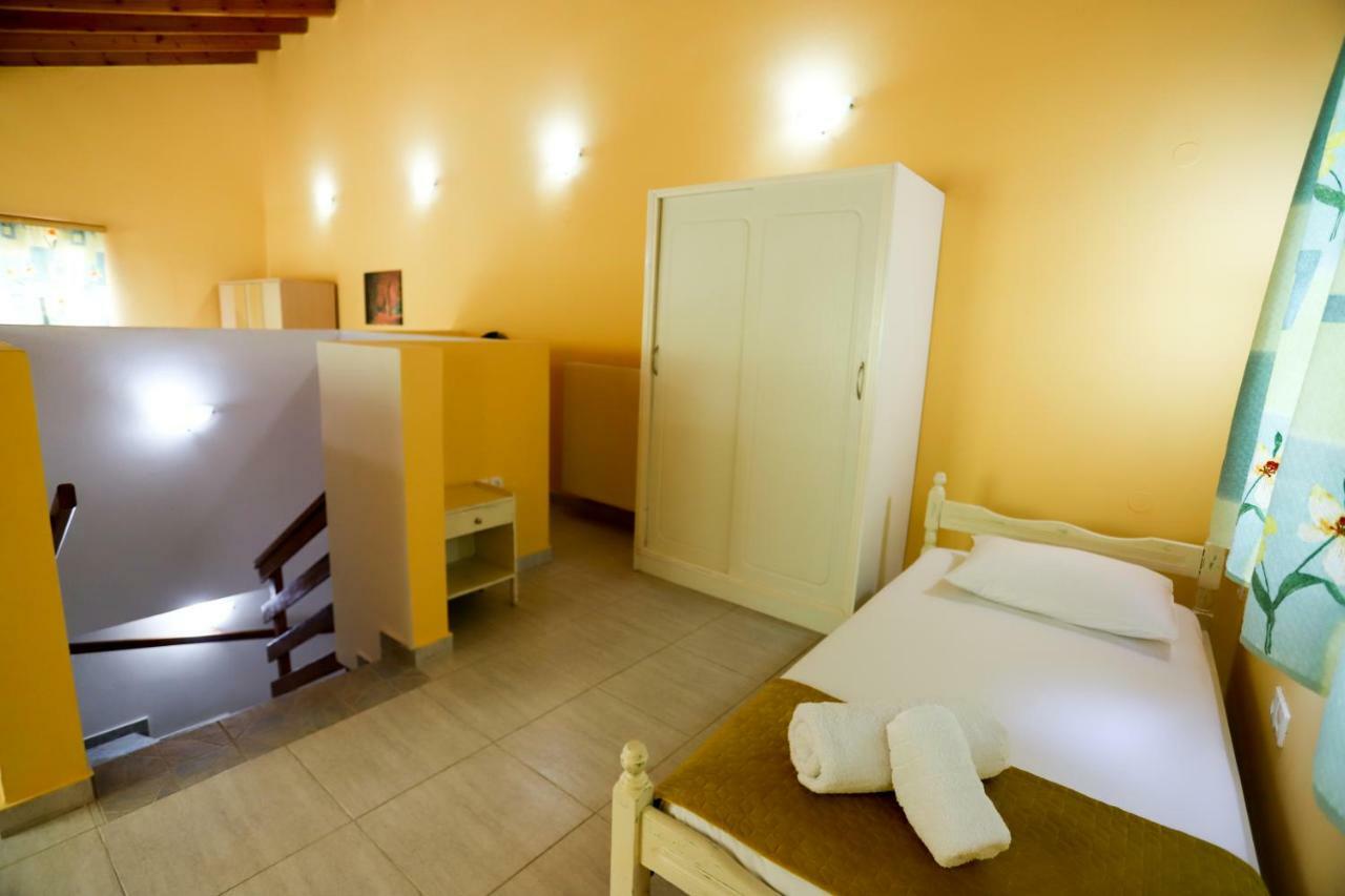 George'S Sweet N' Cozy Maisonette In Ipsos Corfu Екстериор снимка