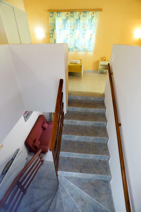 George'S Sweet N' Cozy Maisonette In Ipsos Corfu Екстериор снимка